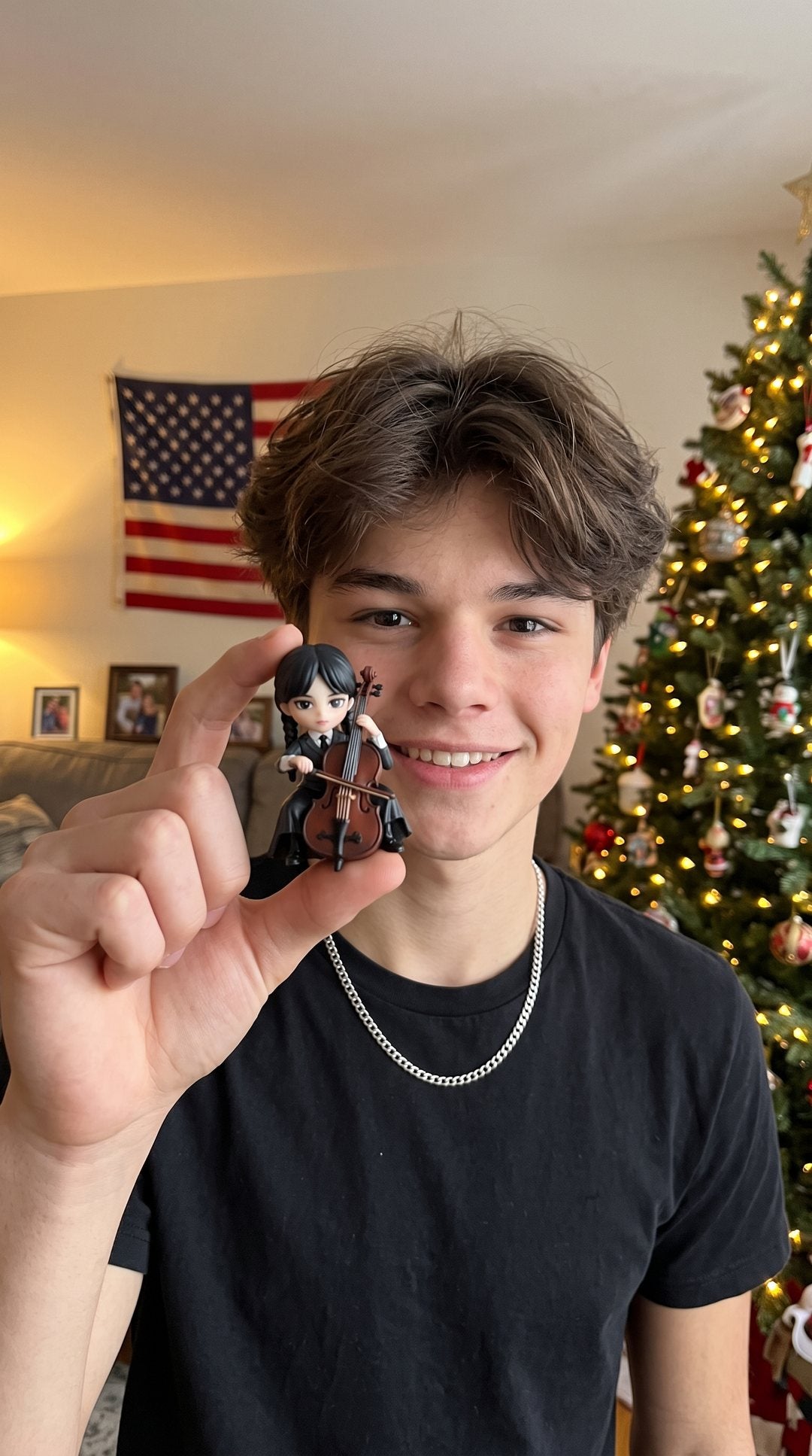 Mini figure playing the cello